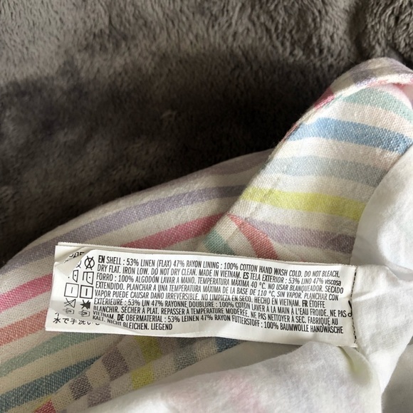 𝅺FOREVER‎ 21 Y2K Pastel colors with buttons mini skirt size small #s1131 - Picture 6 of 6